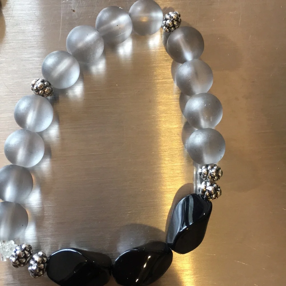 NEW BLACK/SILVER/CLEAR BEADED BRACELETS-A SET-3